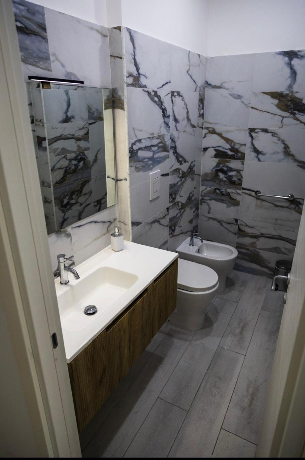 Legami House * Napoli